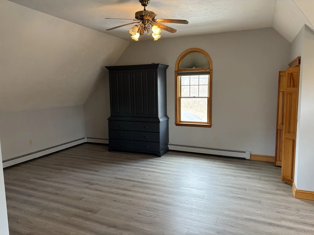 276 Bullard, Walpole