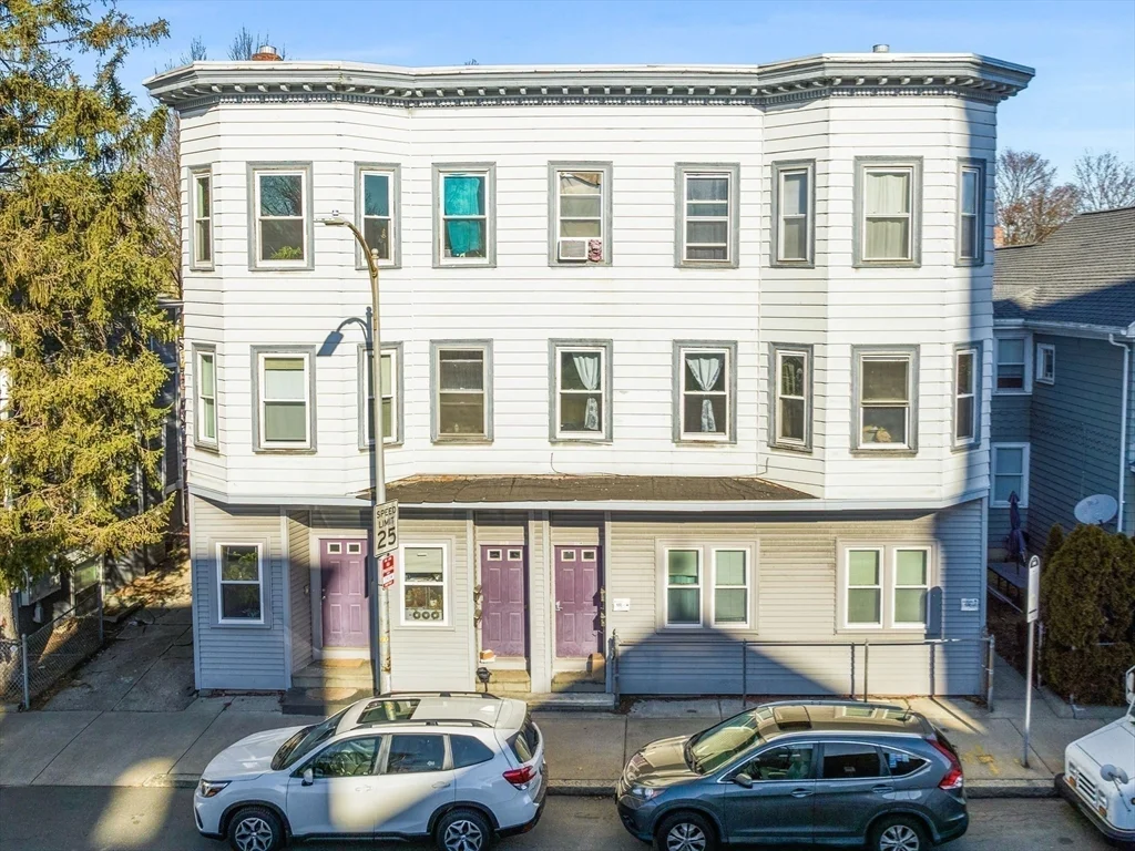 173 Rindge Ave, North Cambridge