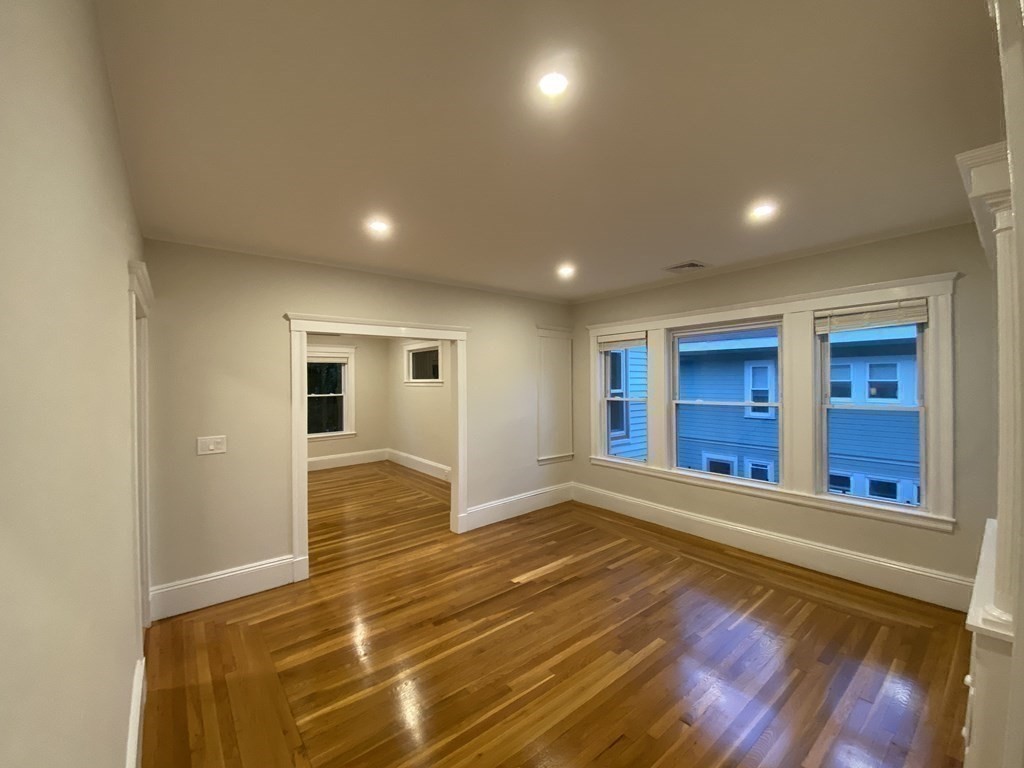 26 Playstead Rd, Newton Corner