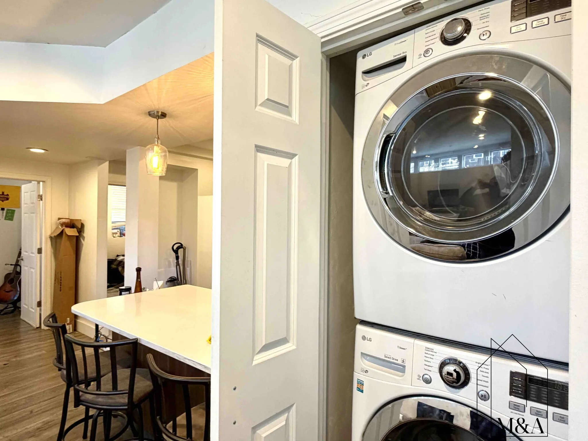 12 Braemore Rd, Brighton