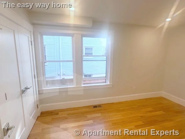 37 Governor Winthrop Rd, Ten Hills