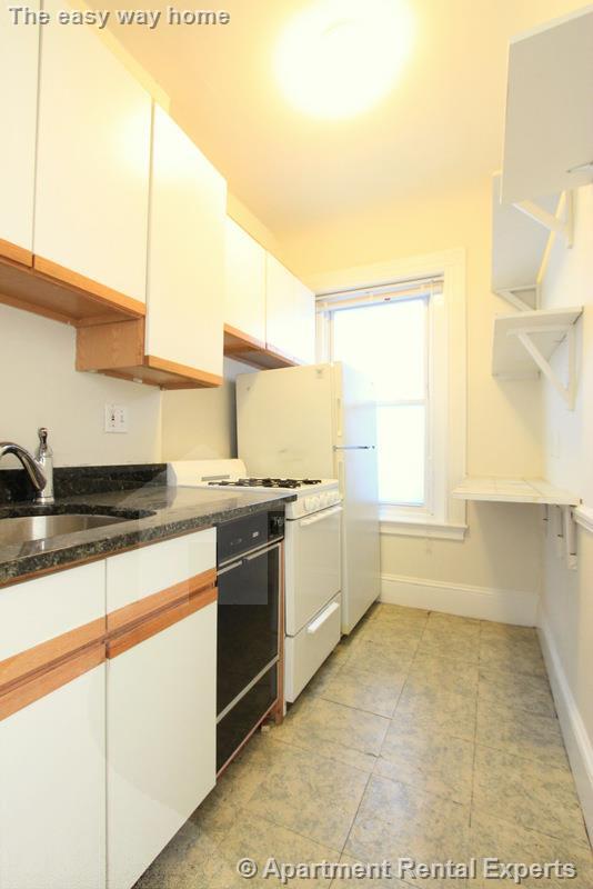 891 Massachusetts Ave, Central Square