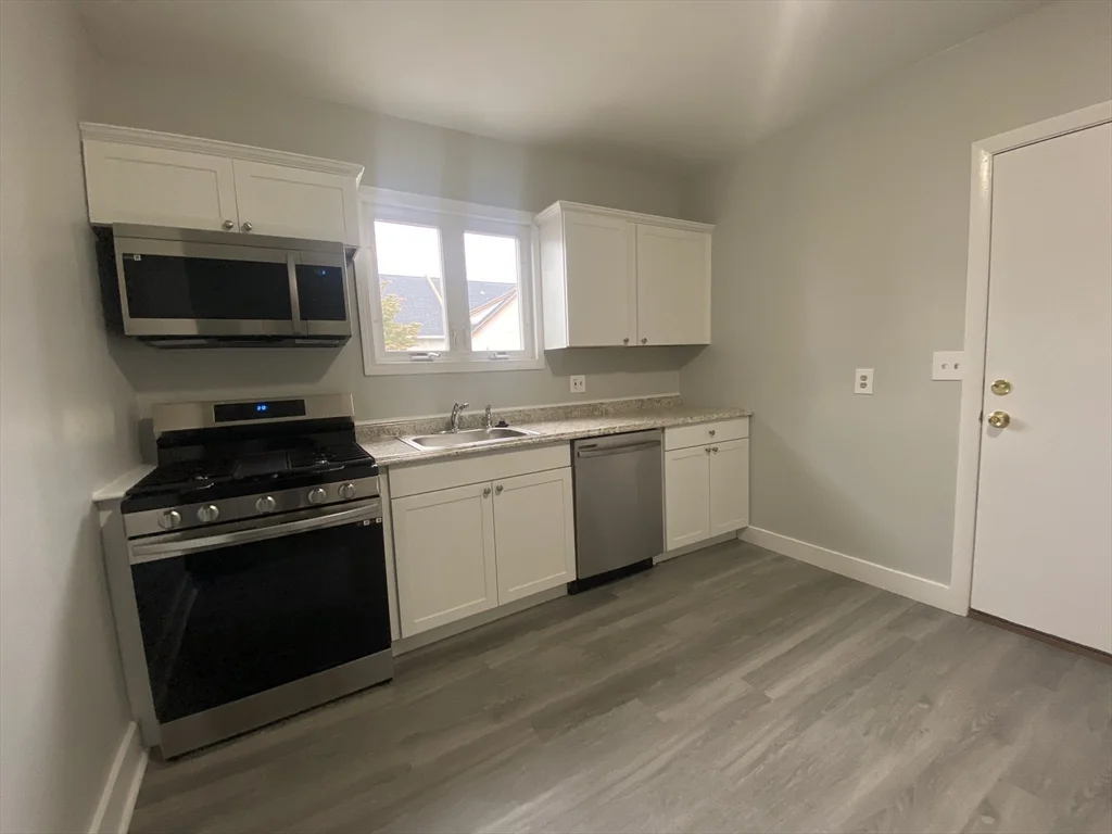 2 Swetts Ct, Watertown