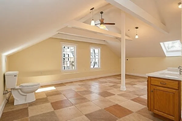 172 Auburn St, Cambridgeport