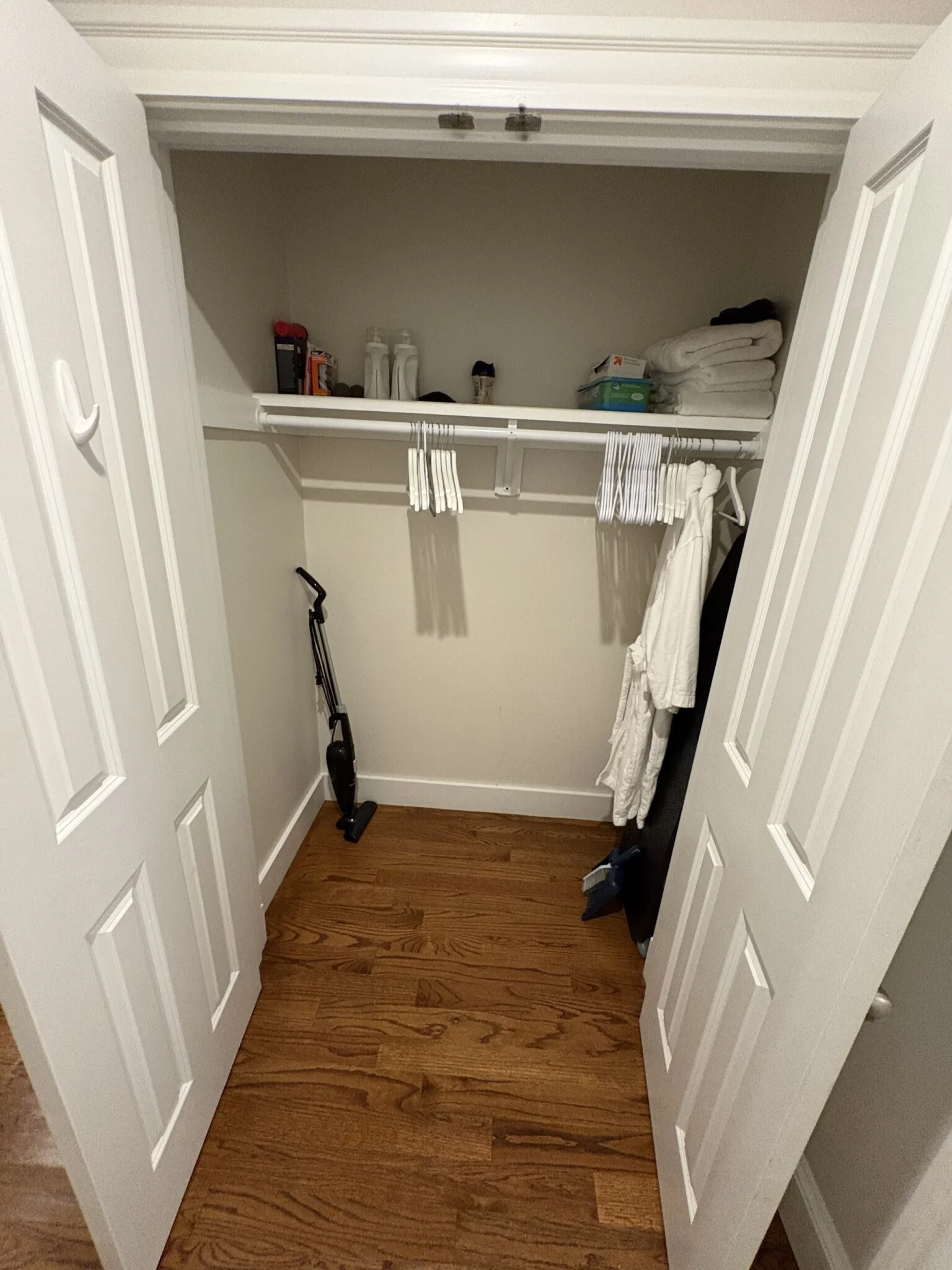 873 Beacon St, Fenway