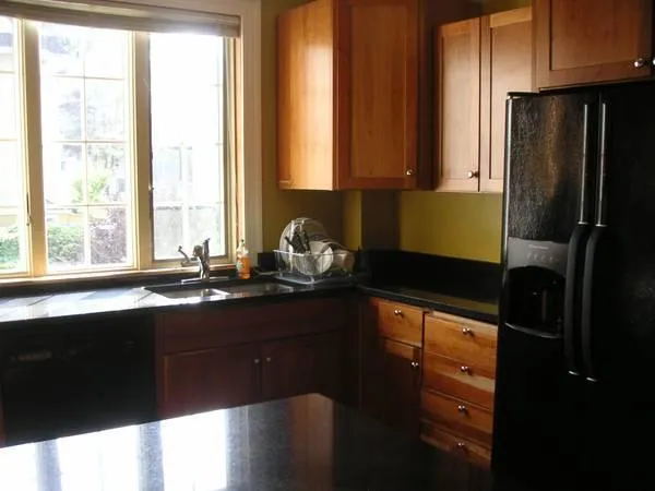 27R Albion St, Powder House Square