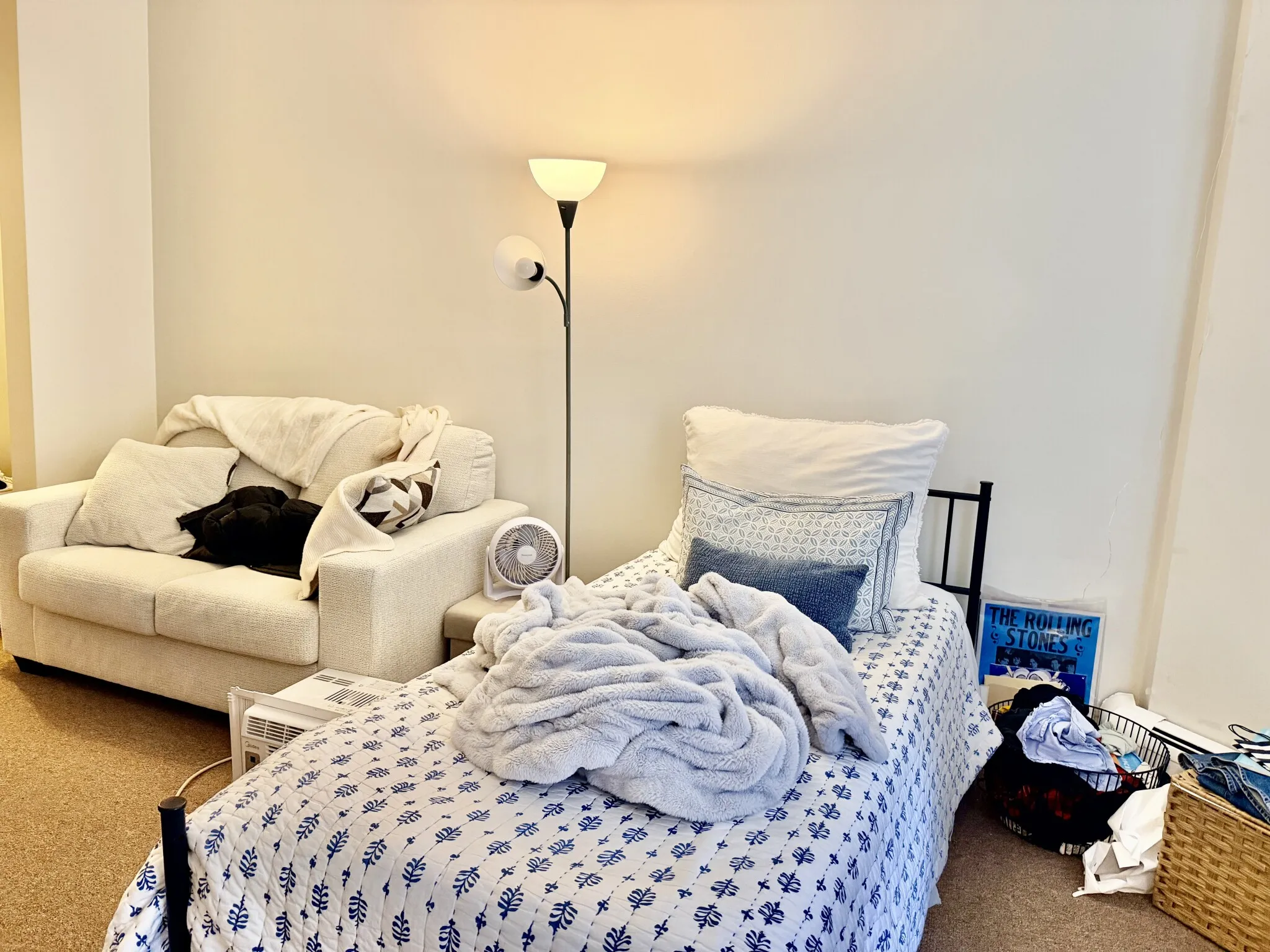 833 Beacon St, Fenway