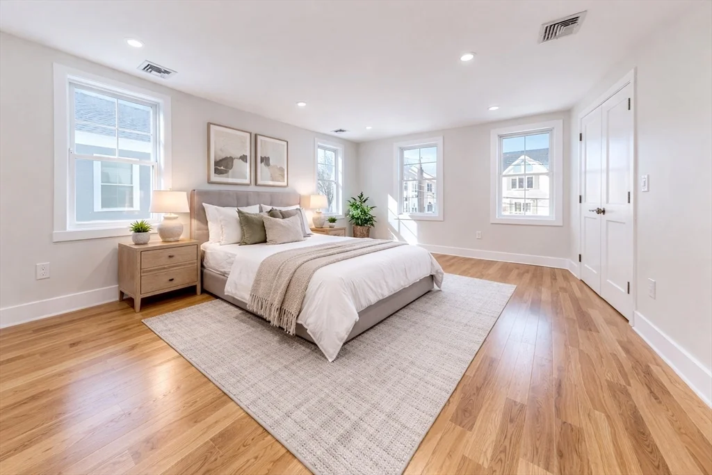 73A Trowbridge St, Belmont