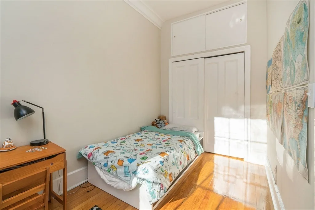 77 Marlborough St, Back Bay