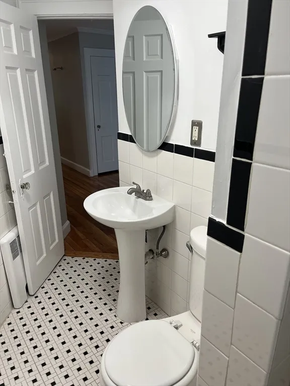 744 Boylston St, Back Bay