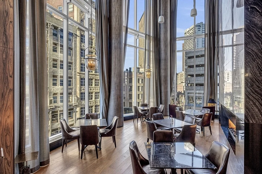 1 Franklin St, Downtown