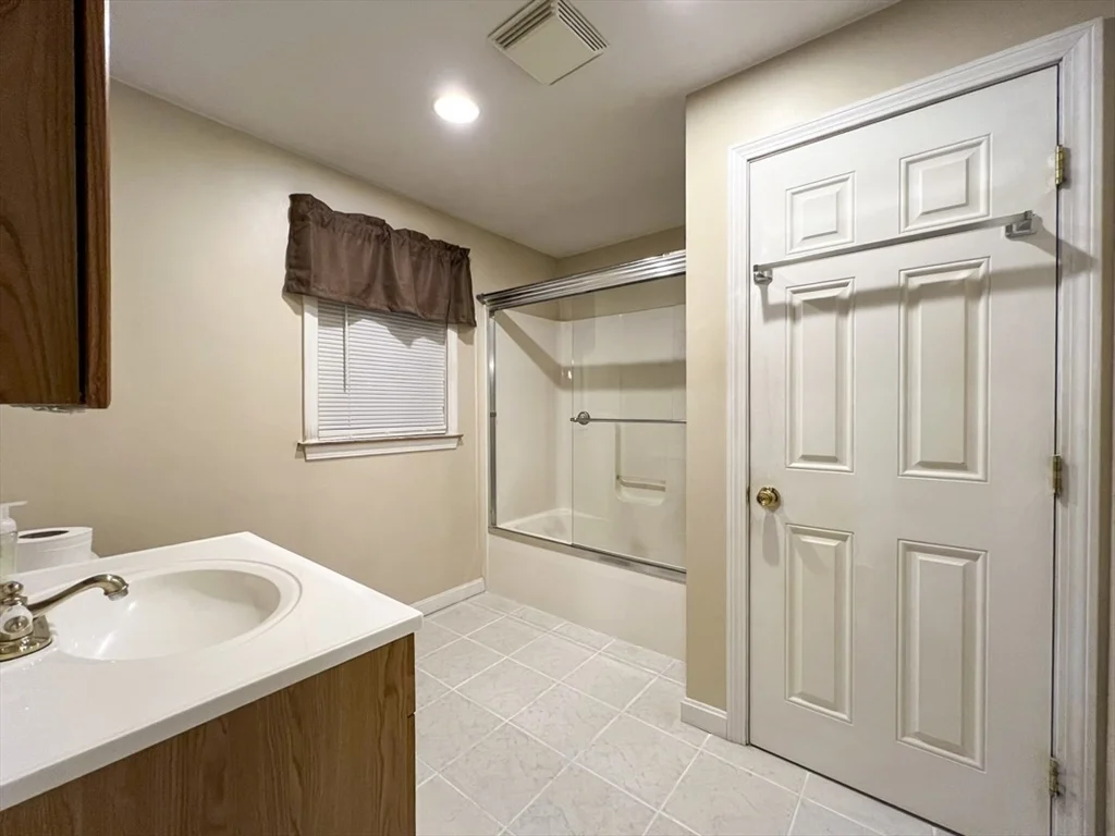 168 Park Ave, Wareham