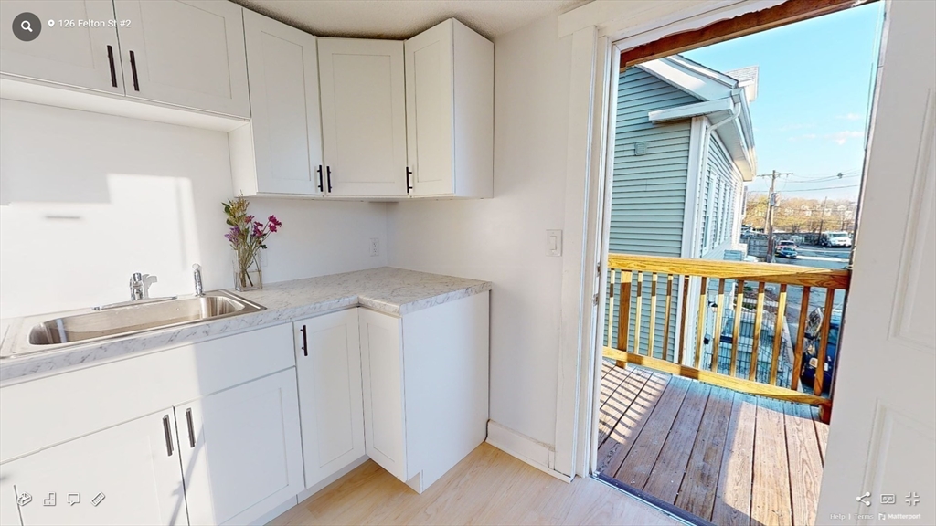 126 Felton St, Waltham