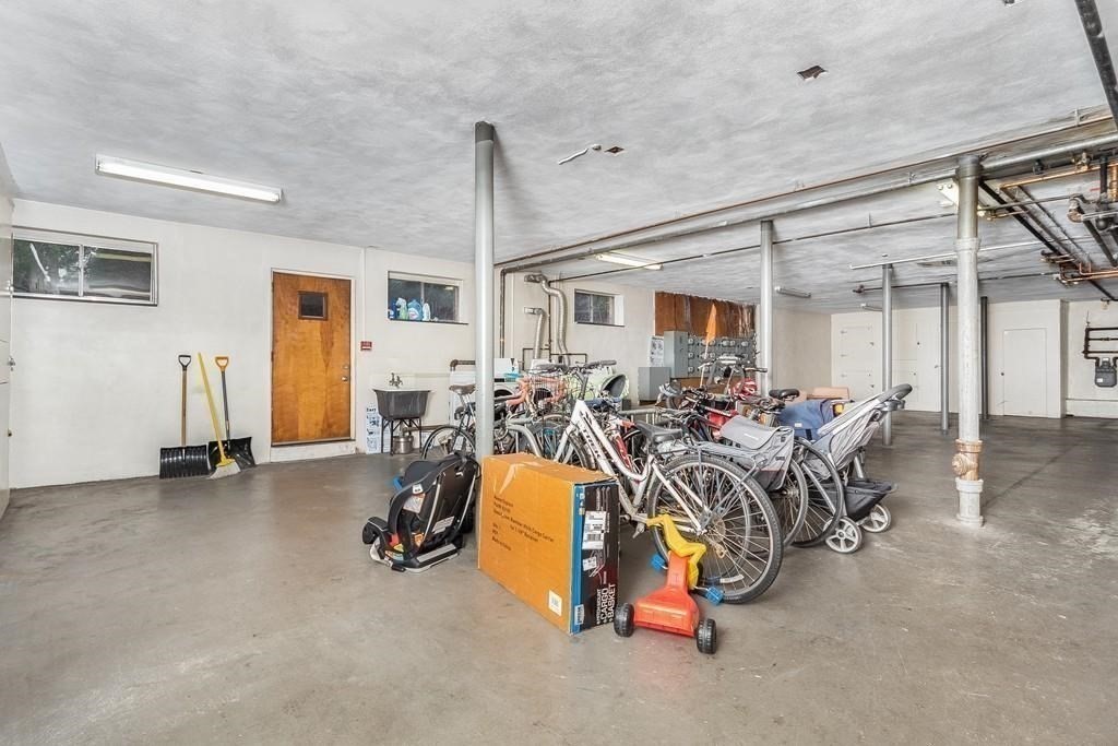 100 Summer St, Watertown