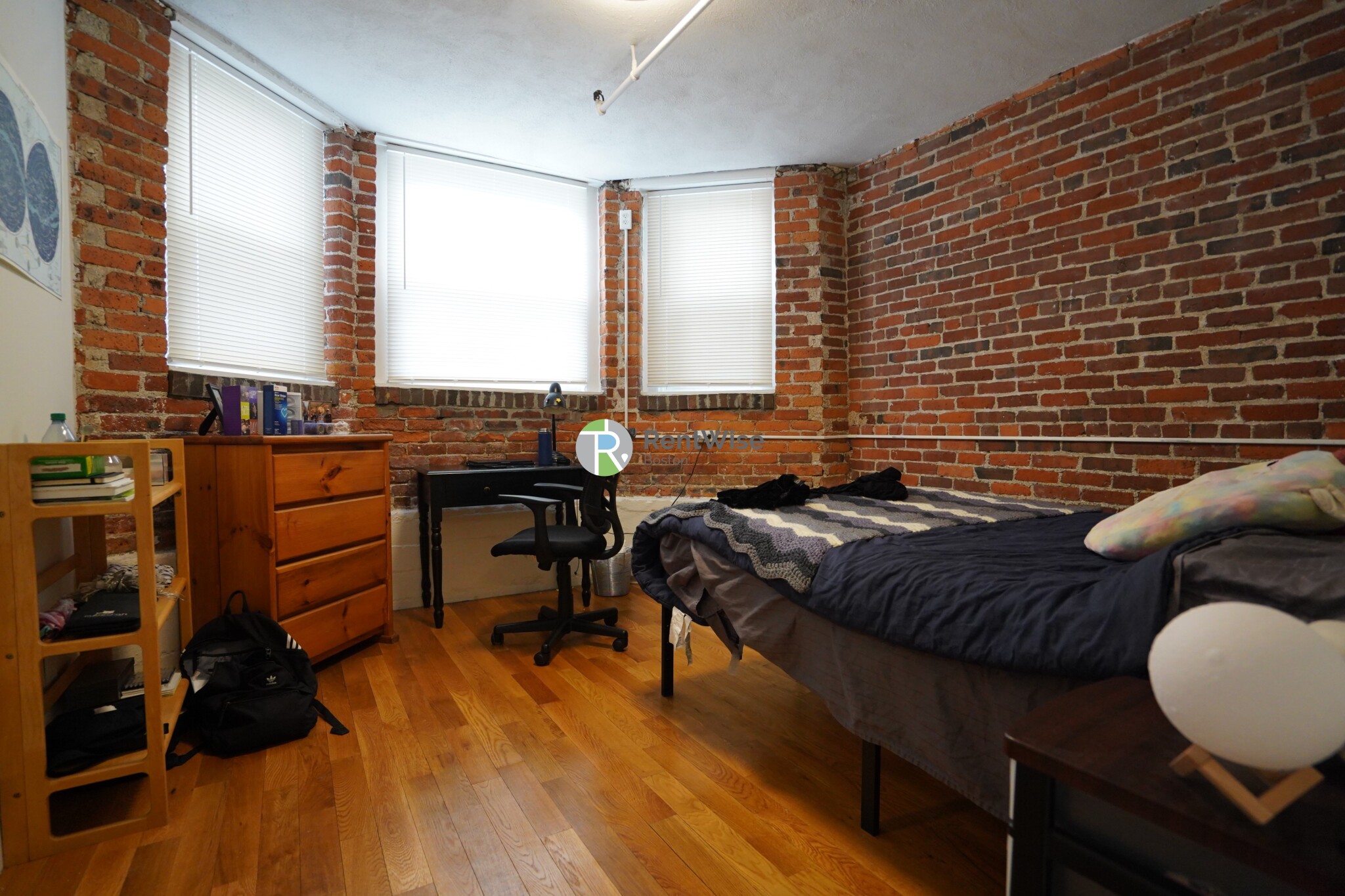 1298 Commonwealth Ave, Allston