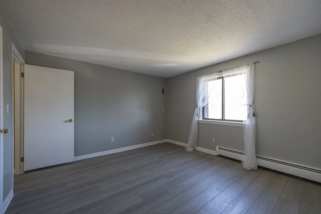 645 W Lowell Ave, Zip 01832