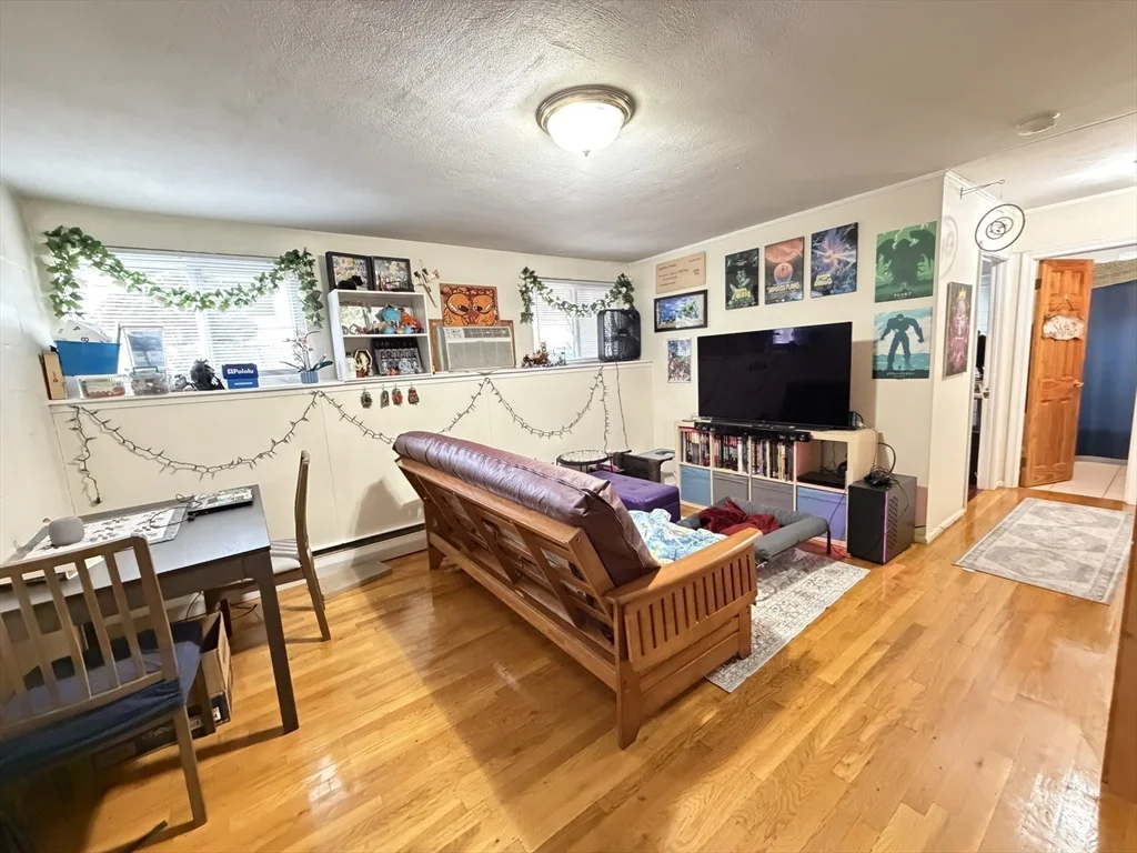 108 Perkins St ,, Jamaica Plain
