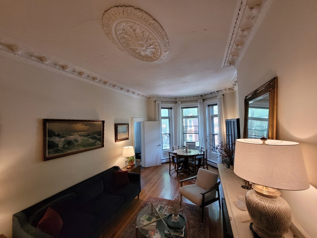 30 Holyoke St, South End