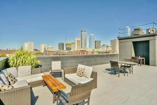 257 Northampton, South End