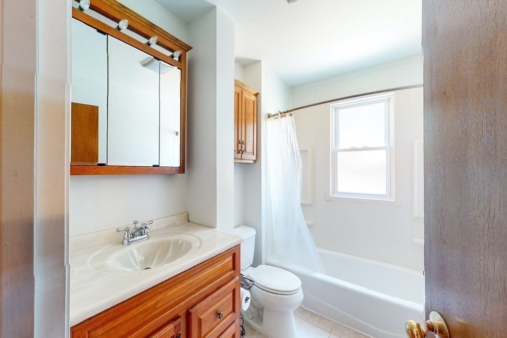 83 Malden St, Revere