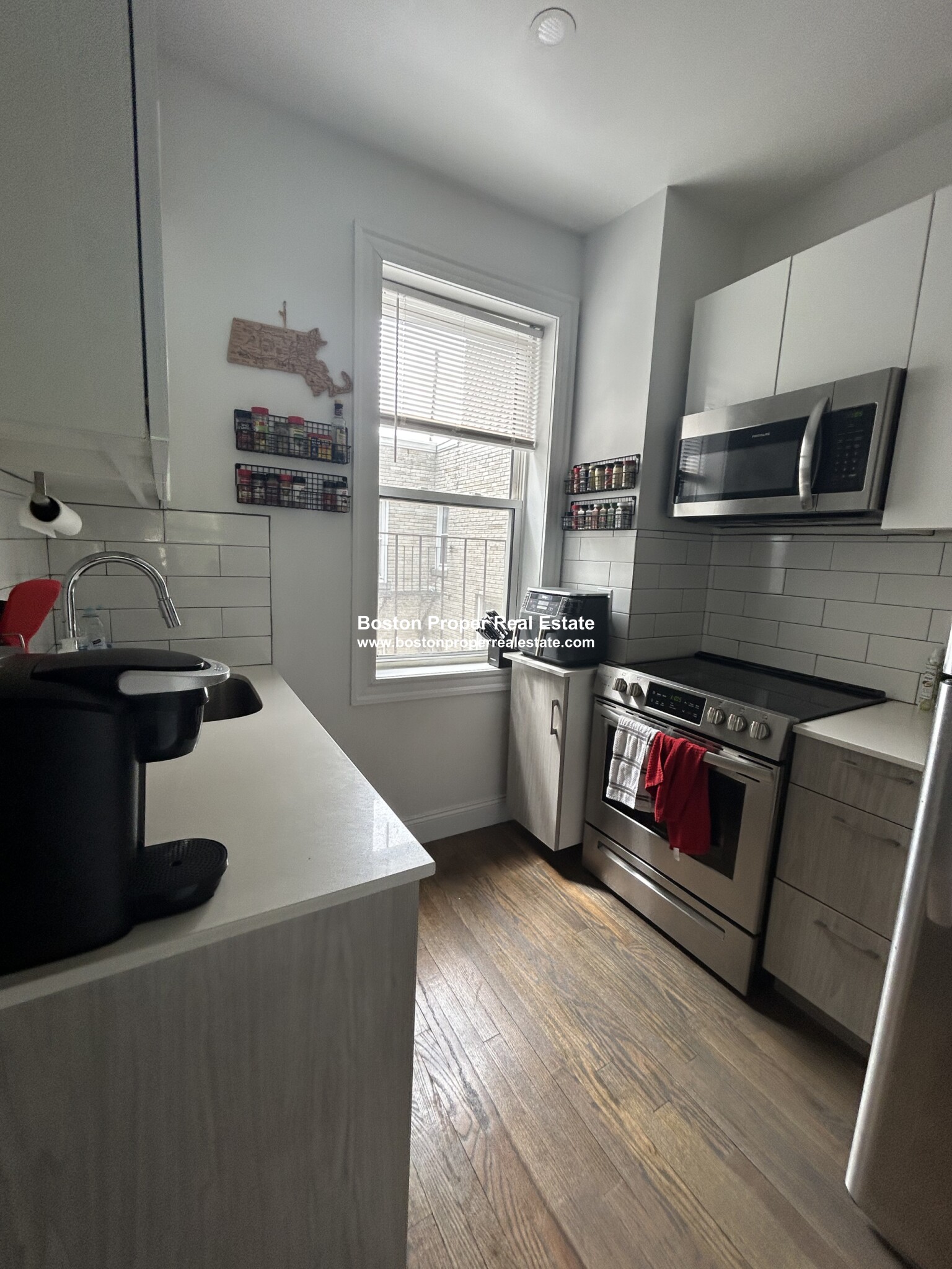 20 Queensberry St, Fenway