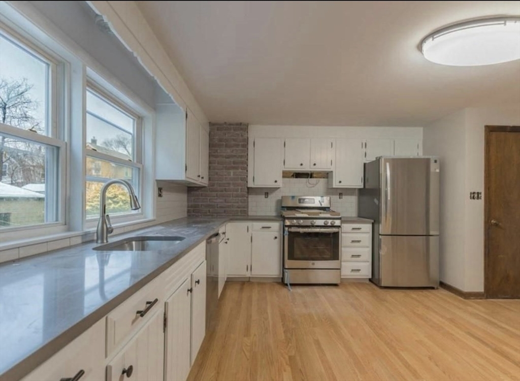 57 Newbury St, Teele Square