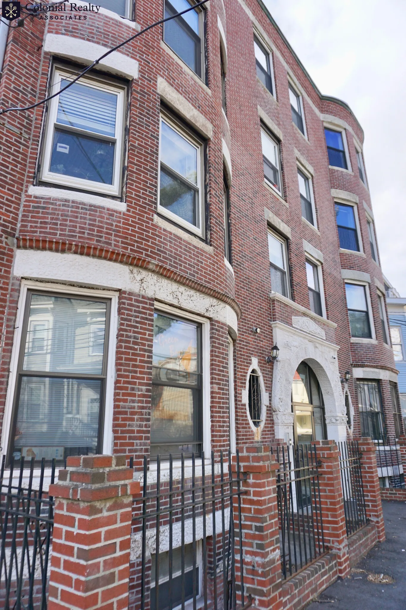 17 Highgate St, Allston