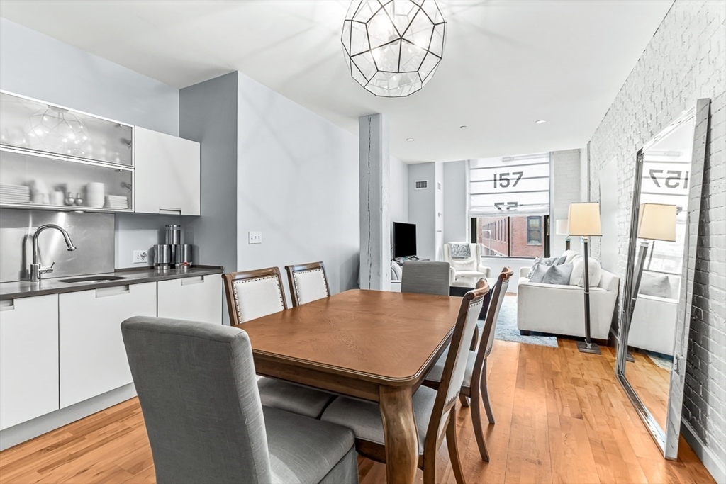 346 Congress, South Boston