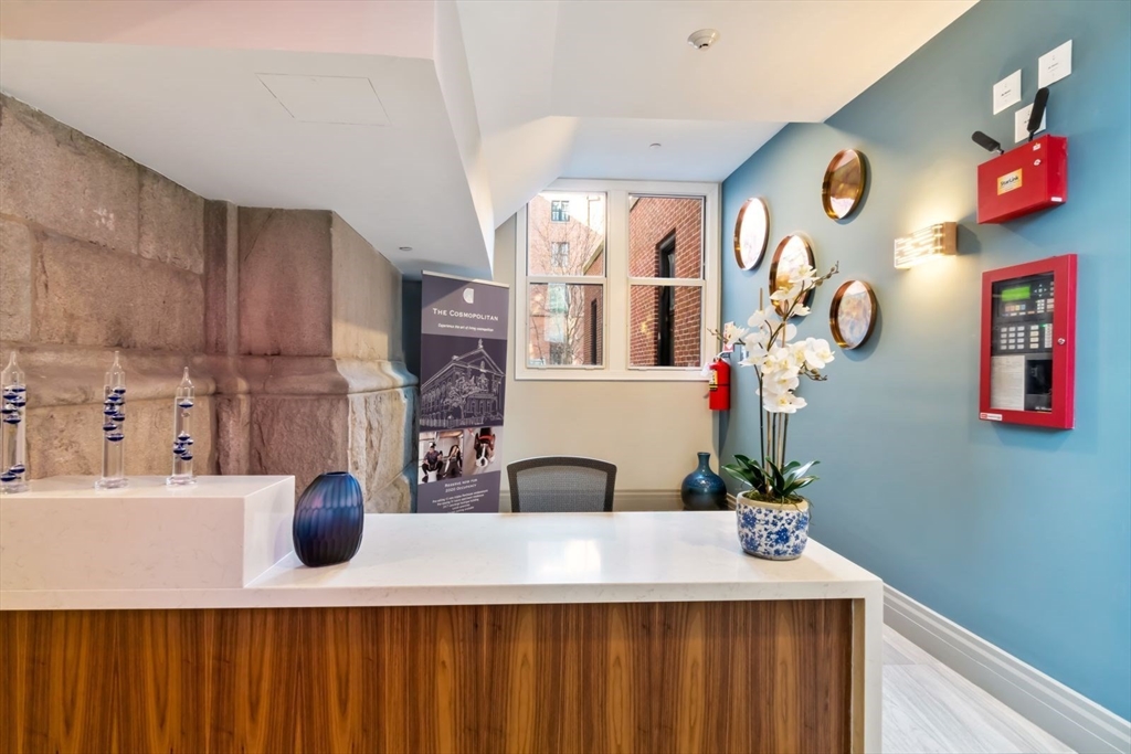 771 Harrison Ave, South End