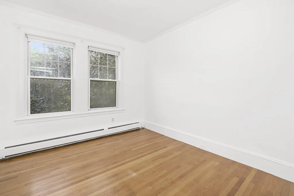 1730 Commonwealth Ave, Brighton