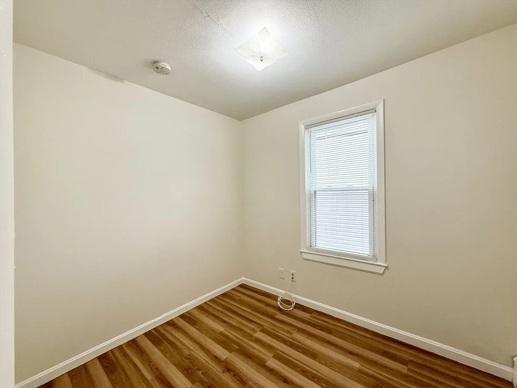 79 Morris St, East Boston