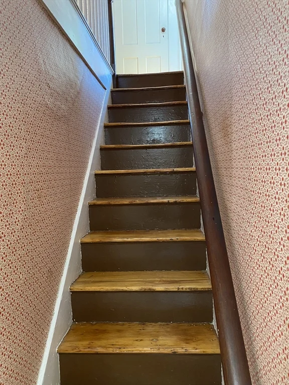 230 West Fifth St, South Boston