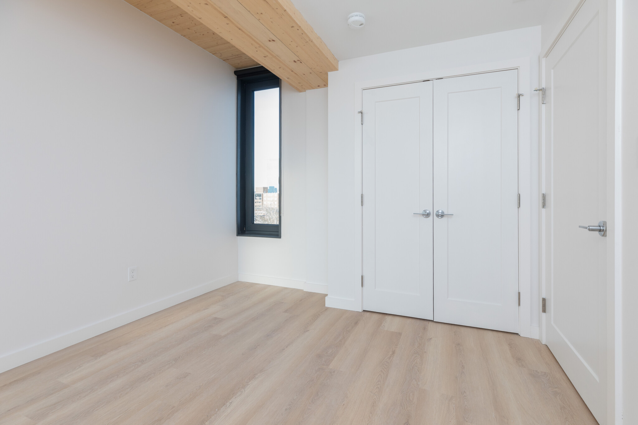 11 East Lenox St, Roxbury