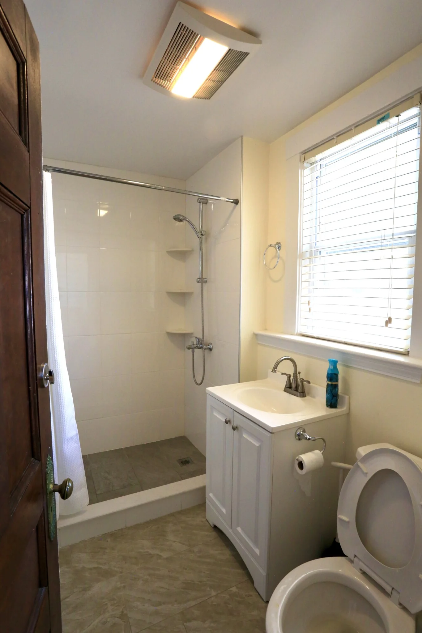 124 Forest St, Medford