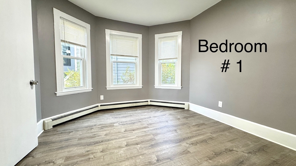 98 Saint Rose, Boston