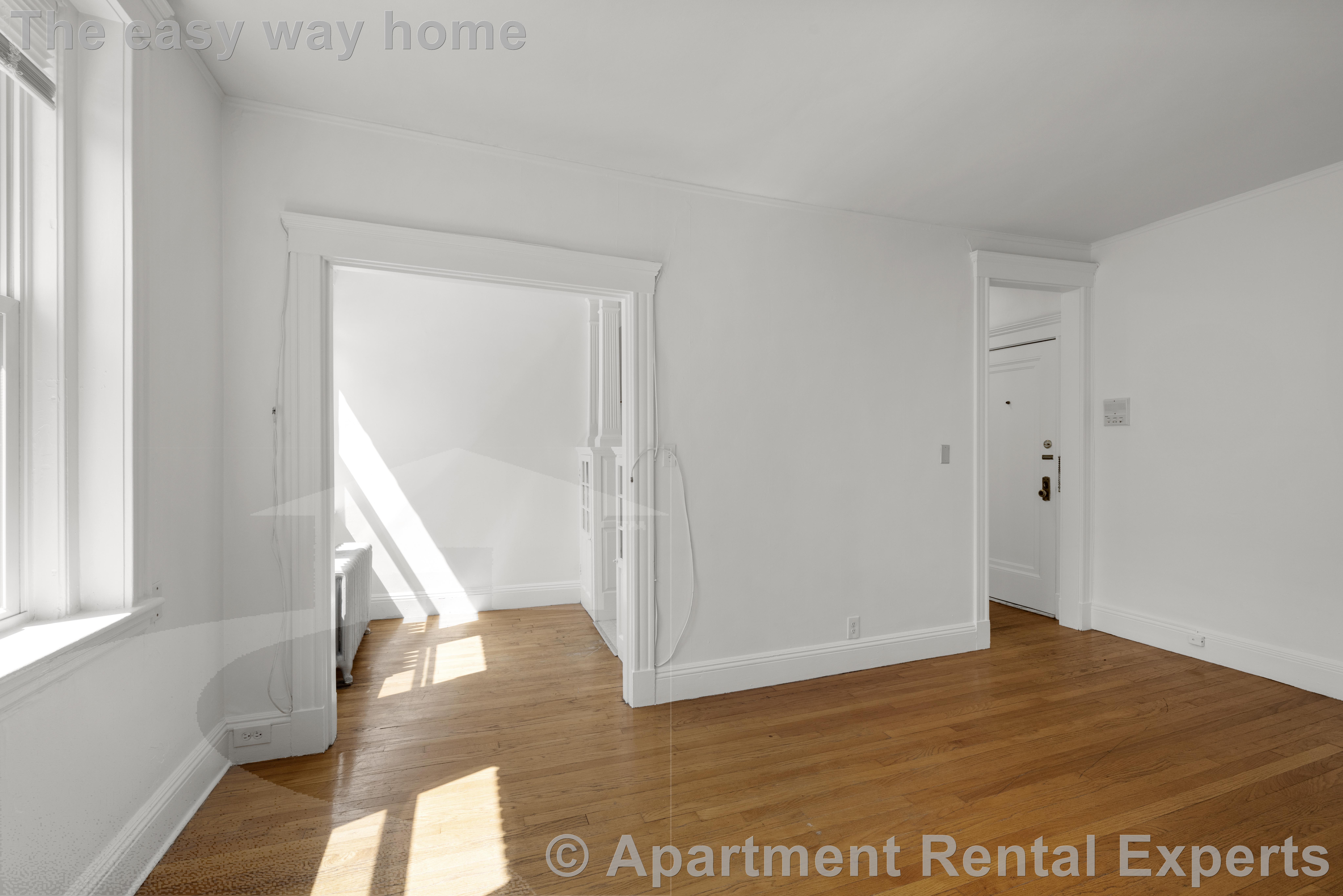 172 Maple St, Malden Center