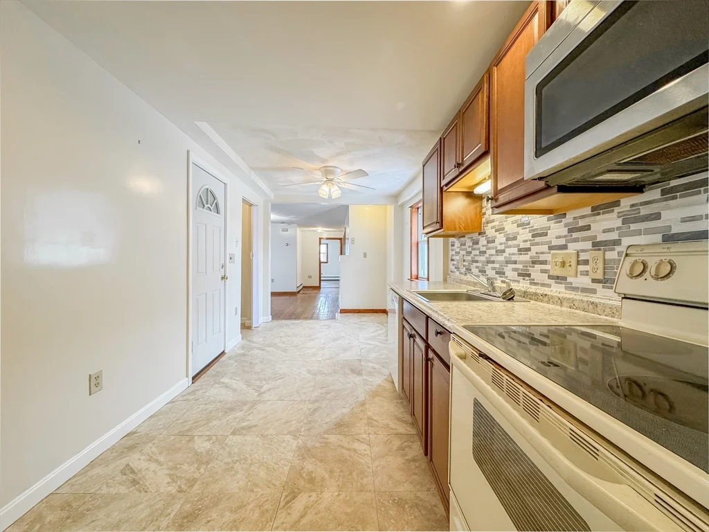 117 Central St, Peabody