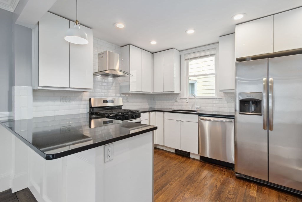 16 Houghton St, Dorchester