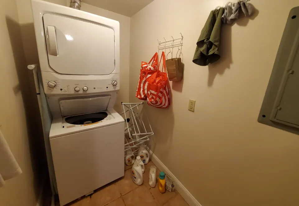 280 Pearl St, Cambridgeport