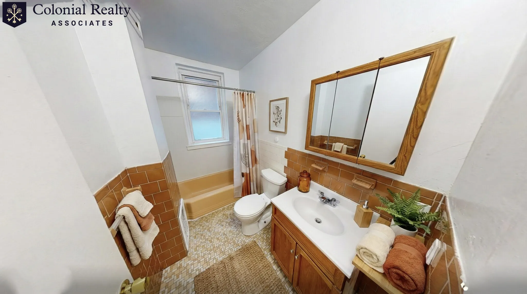 33 Lancaster Ter, Corey Hill