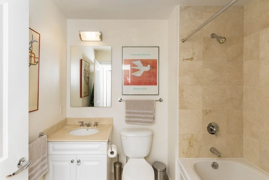 535 Harrison Ave, South End