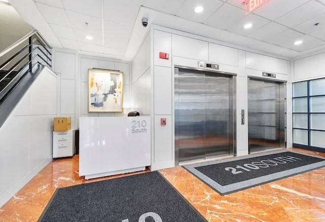 210 South St, Leather District