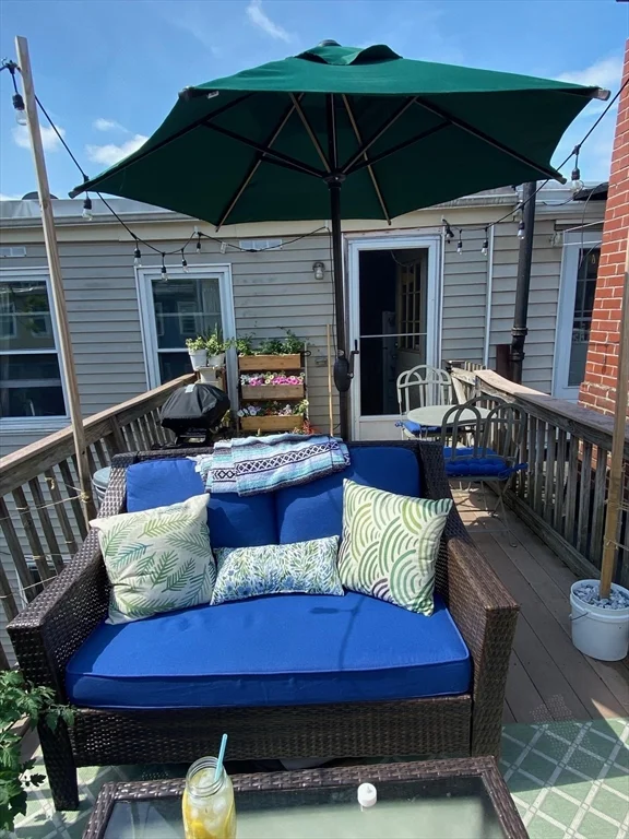 109 Bartlett St, Charlestown