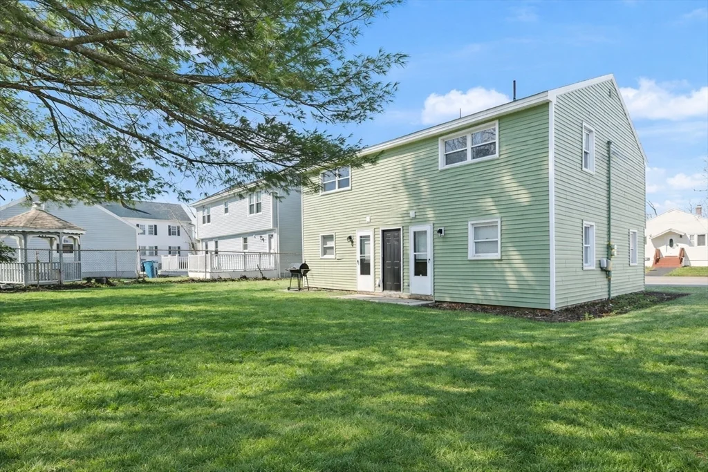 118 Everett St, South Lawrence