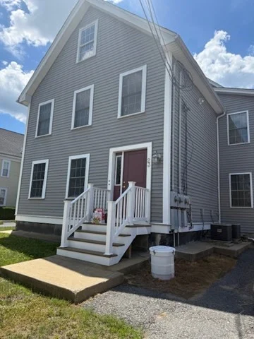 23 Grove St, Ayer