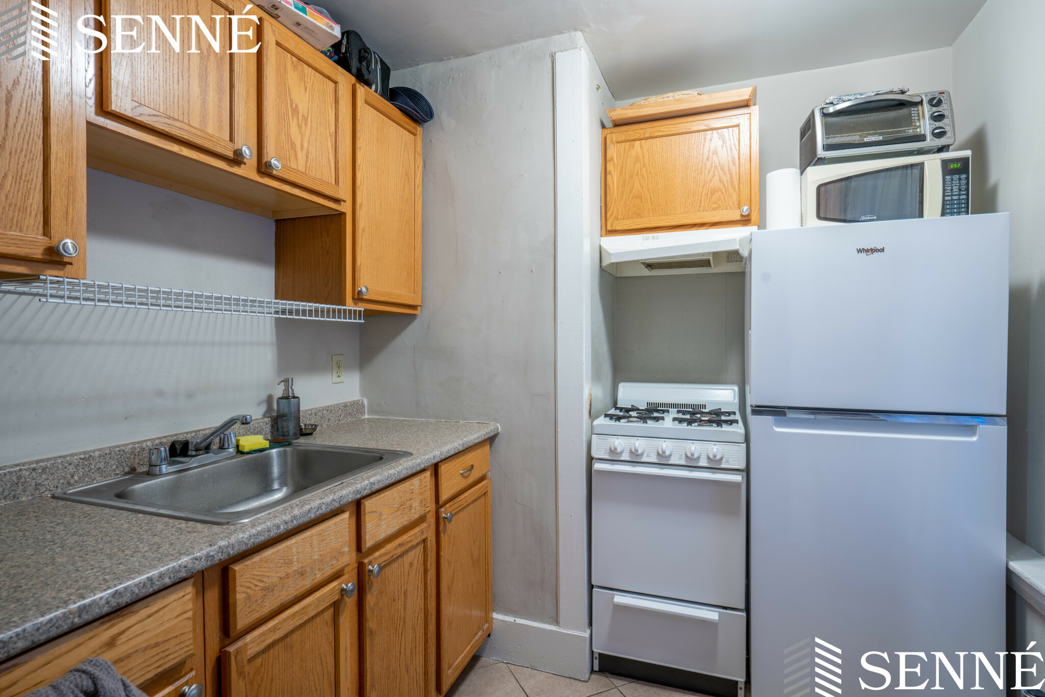 720 Massachusetts Ave, Riverside