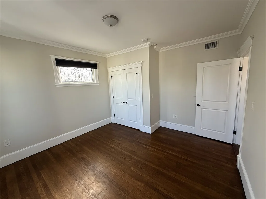 55 Iffley Rd, Jamaica Plain