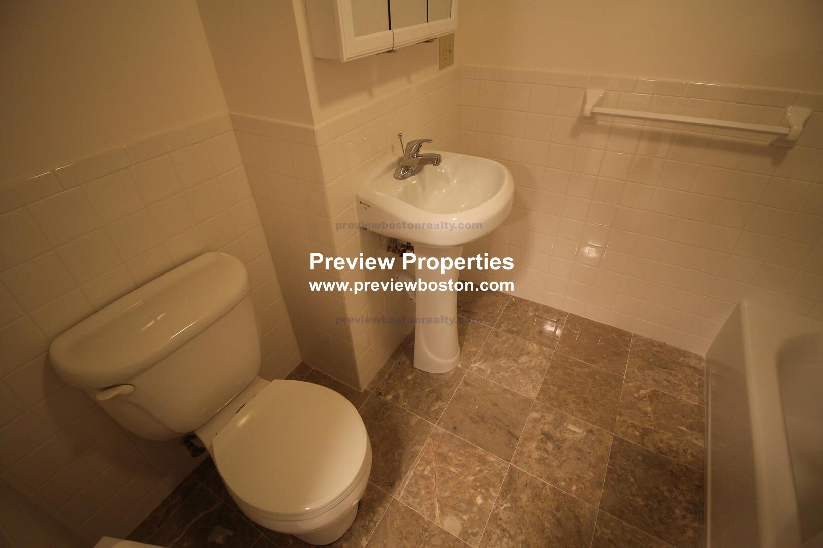 140 Kenrick Rd, Brighton