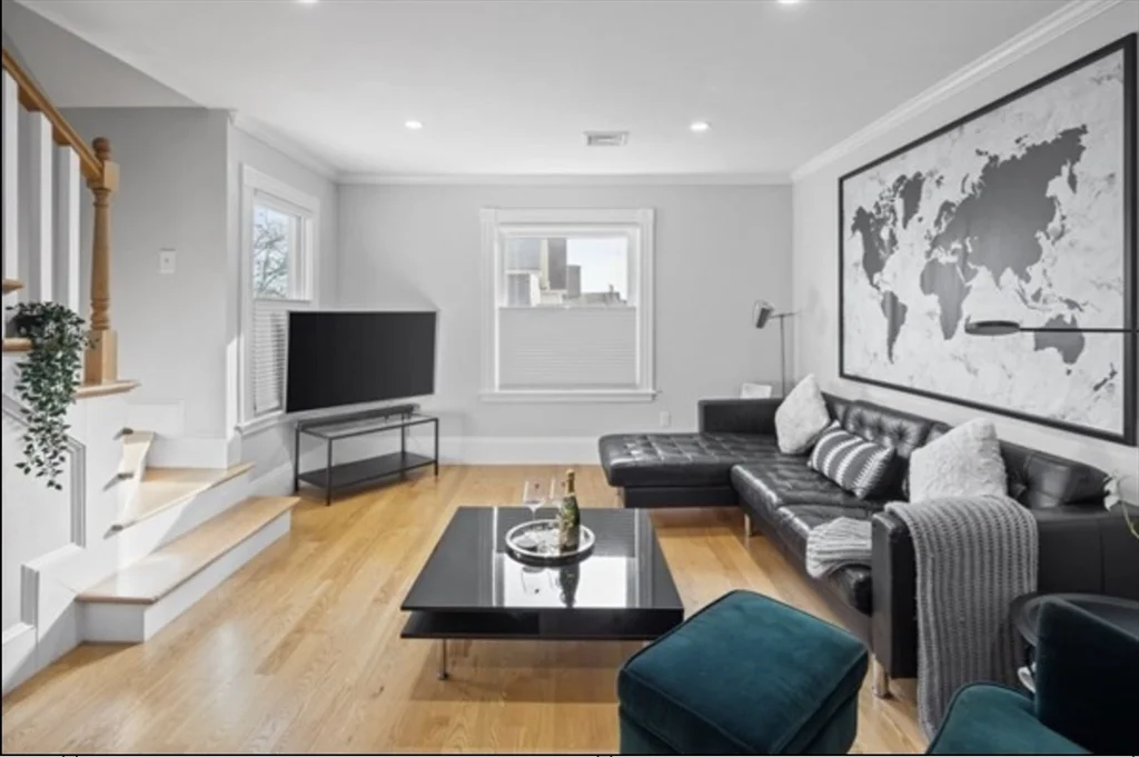 14 Everett St, Tufts University