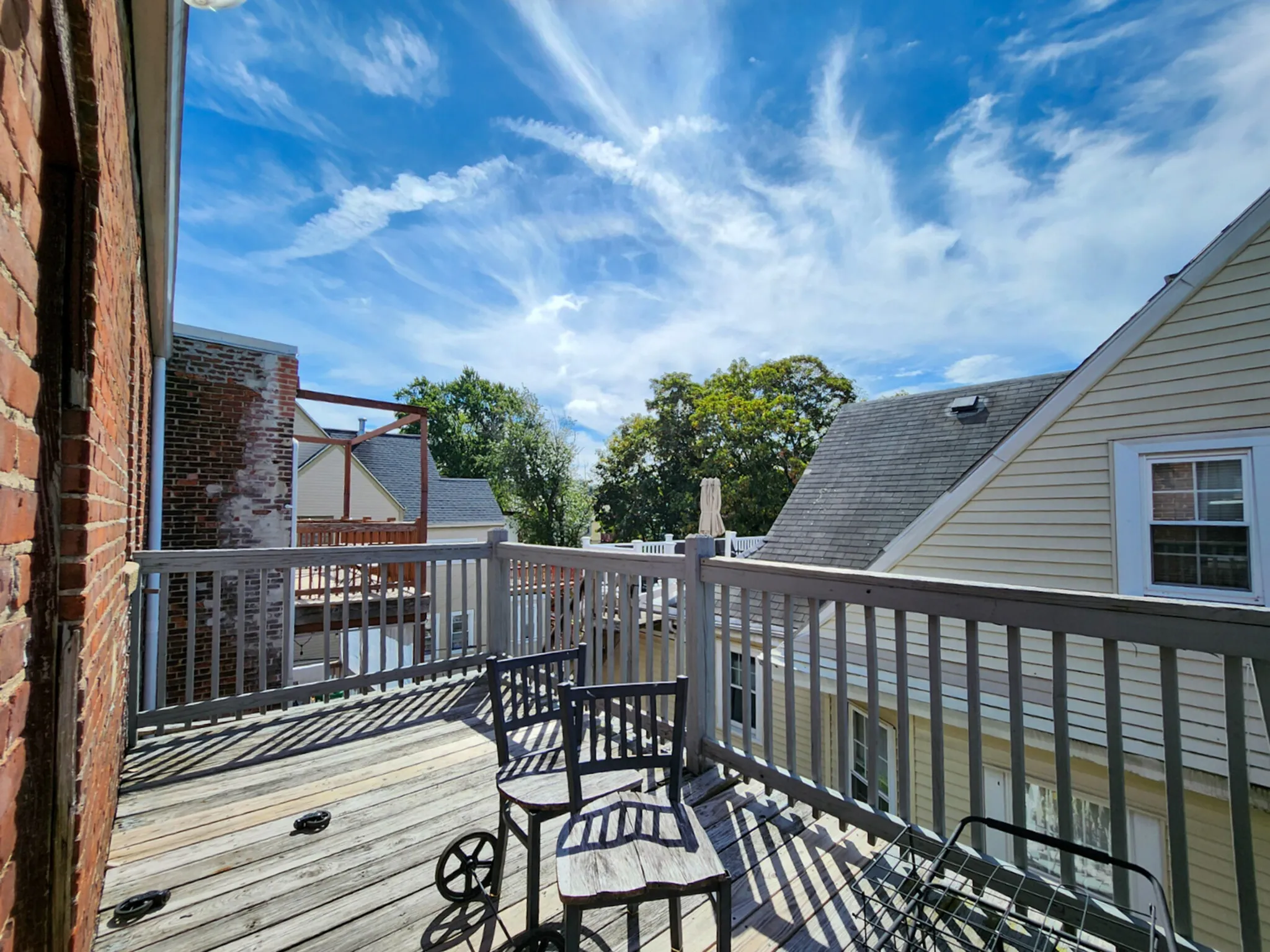 35 Abbotsford St, Roxbury